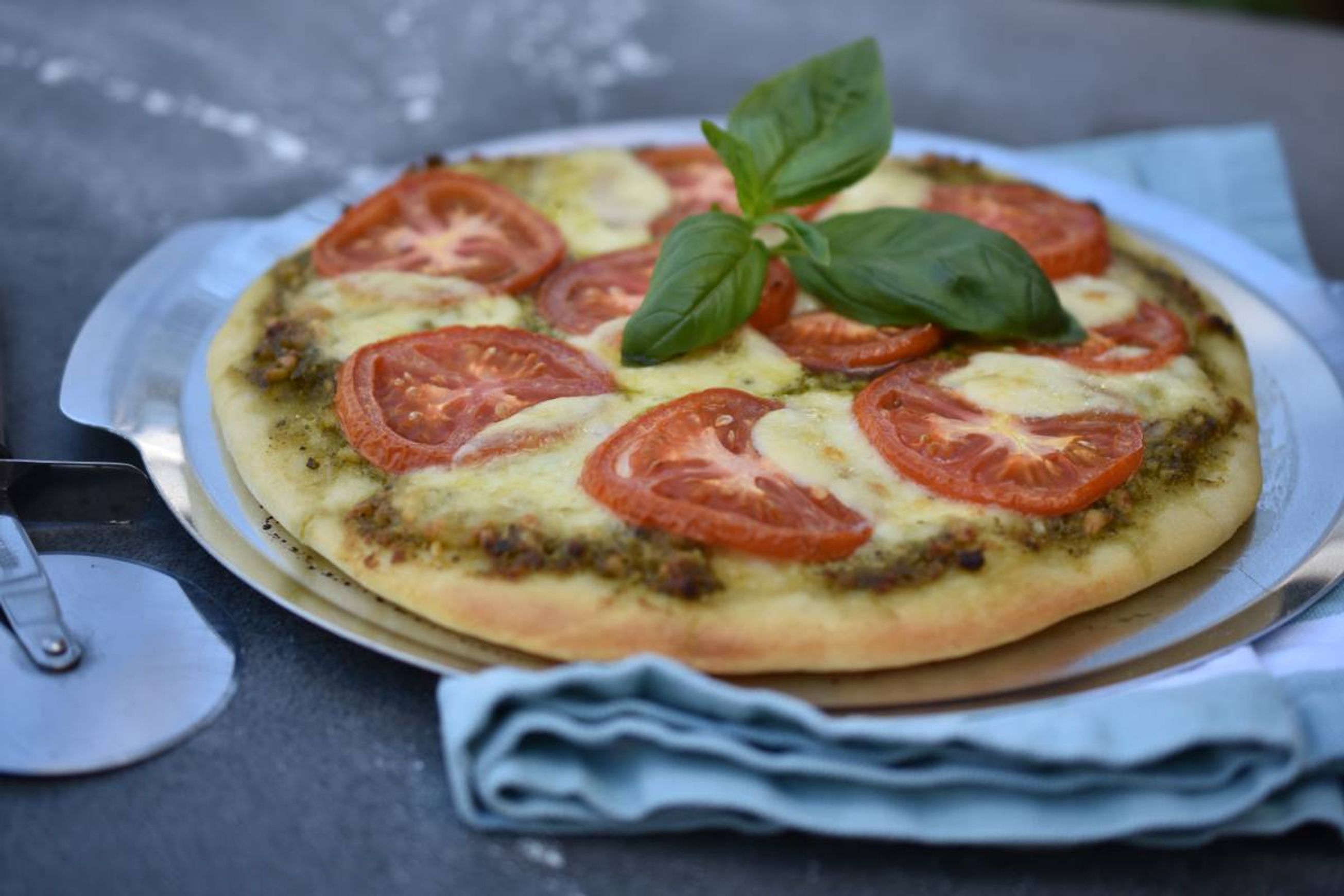 Weber Easy-Serve Pizza Tray