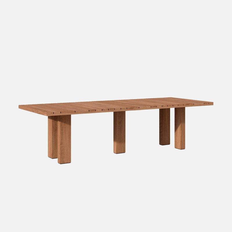 Suro Dining Table