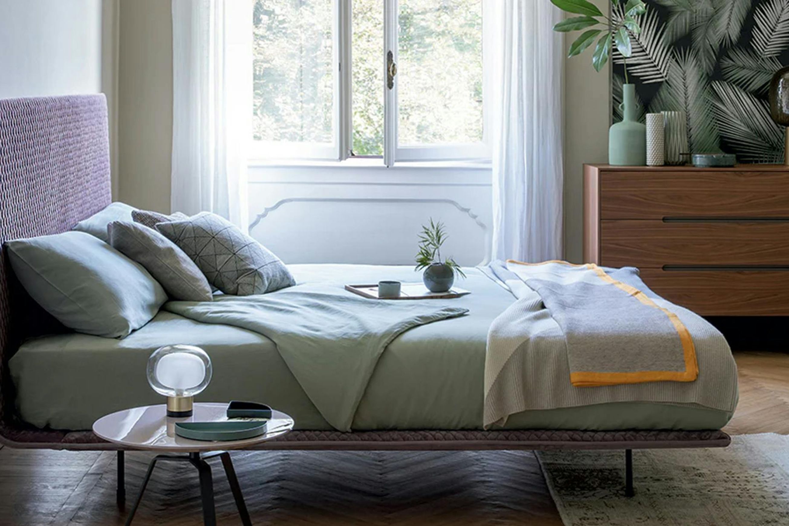 Thin Bed
