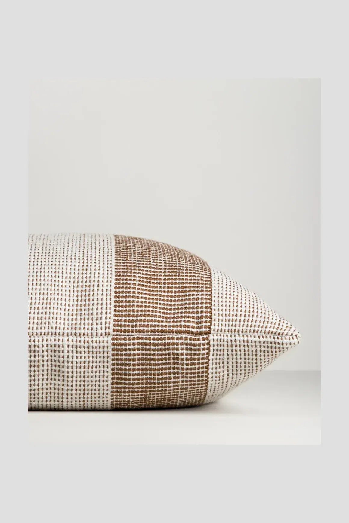 Tide Outdoor Throw Cushion