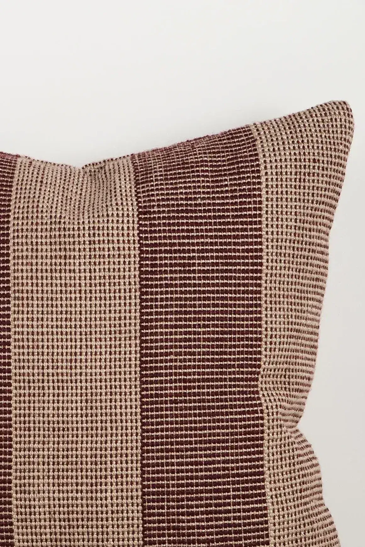 Tide Outdoor Throw Cushion