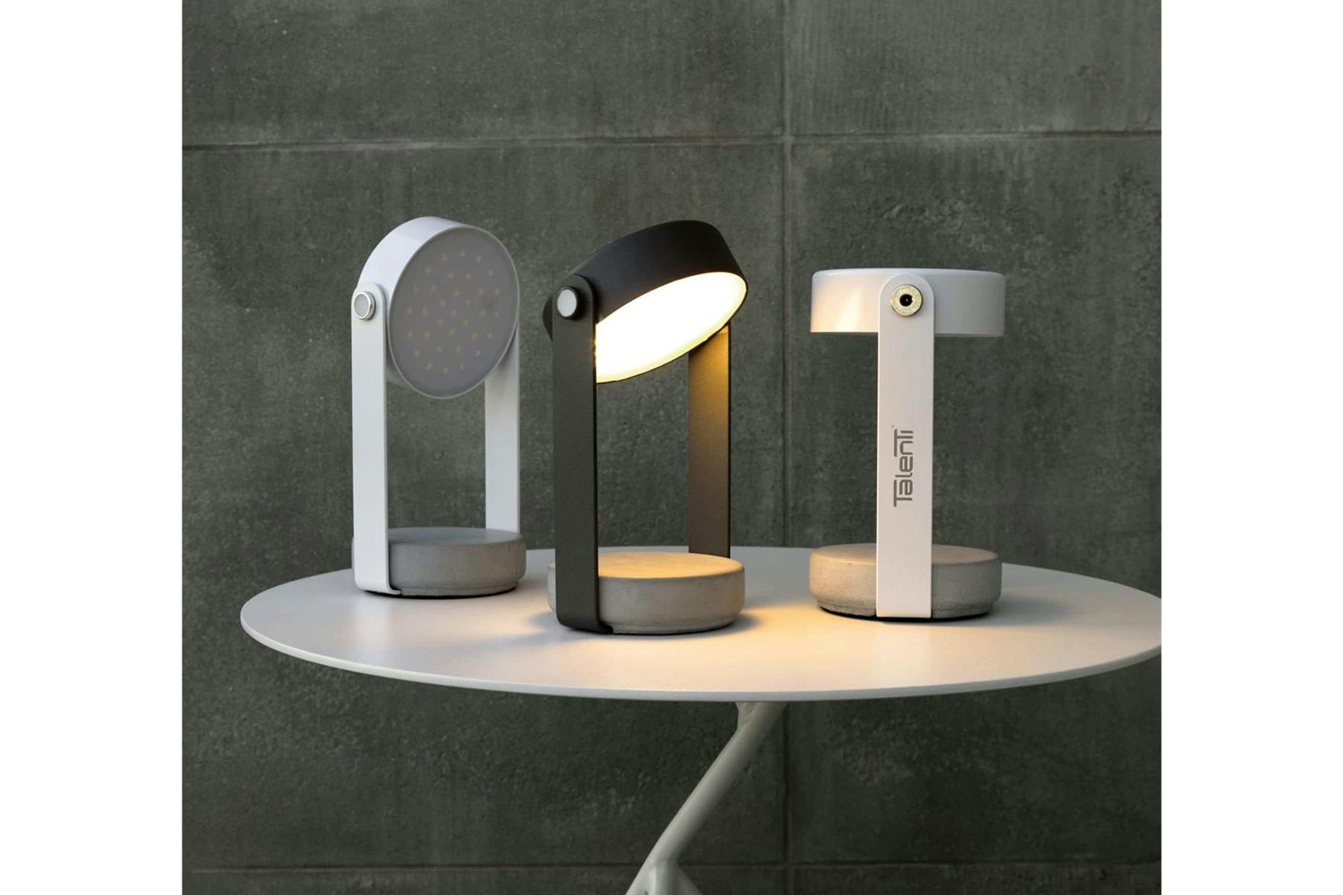 Tofee Outdoor Lamp