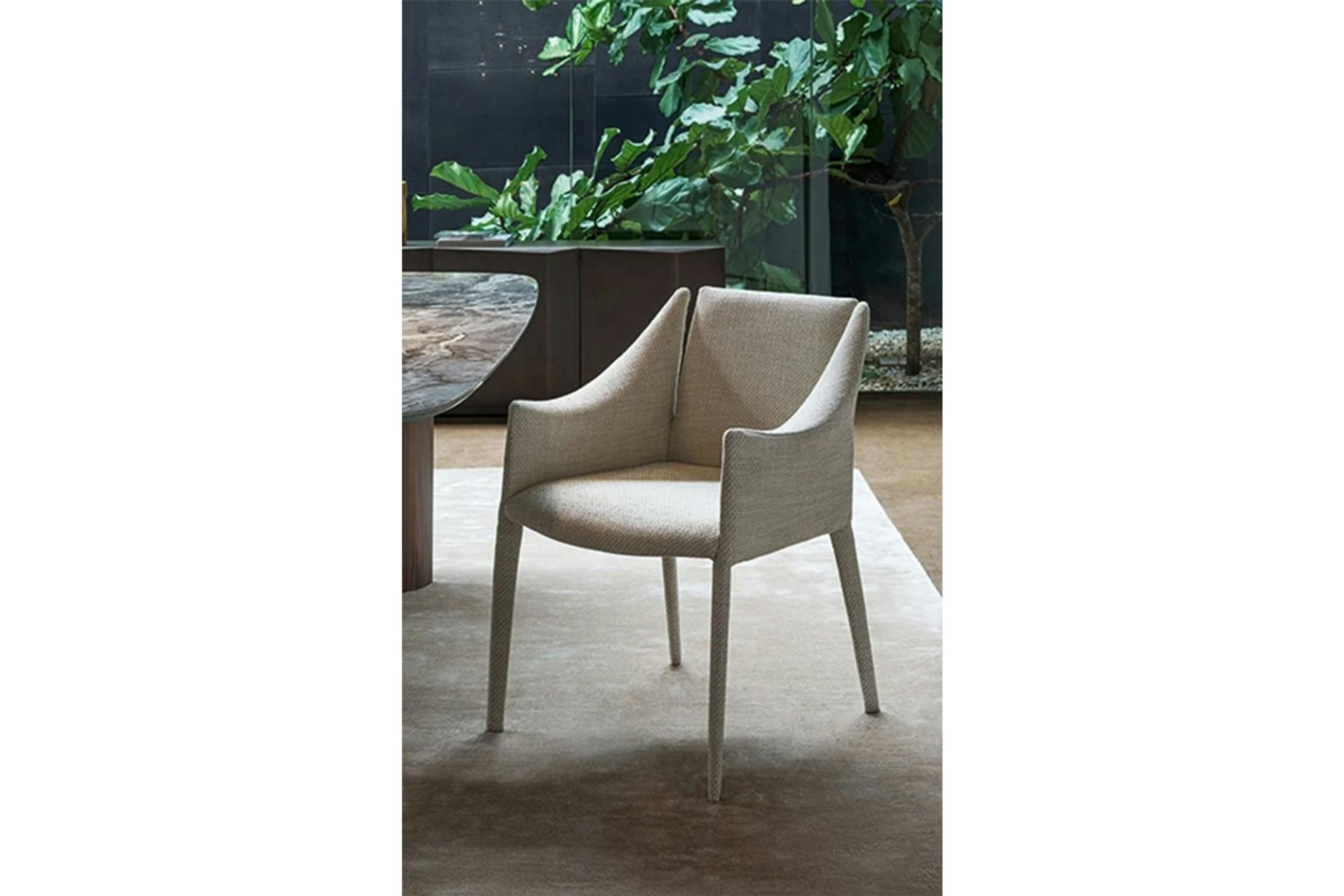 Vela Dining Chair