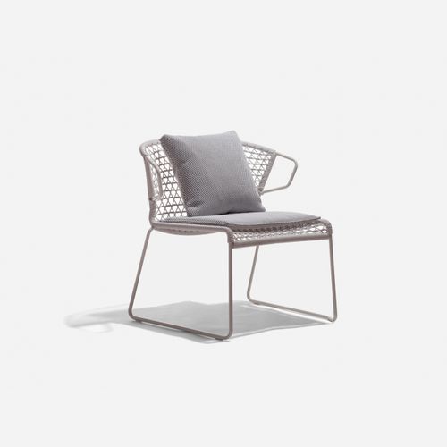 Vela Lounge Armchair