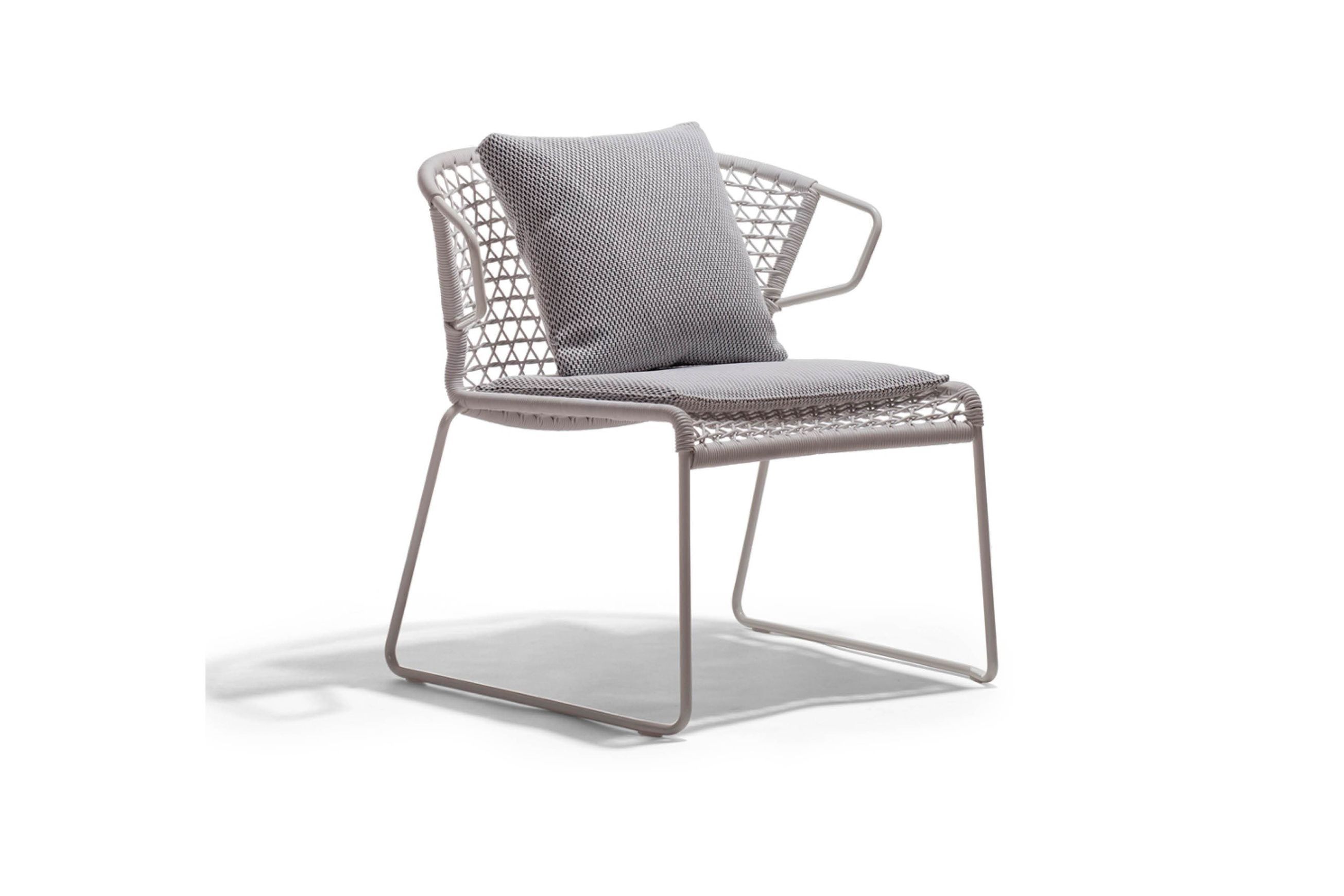 Vela | Lounge Armchair