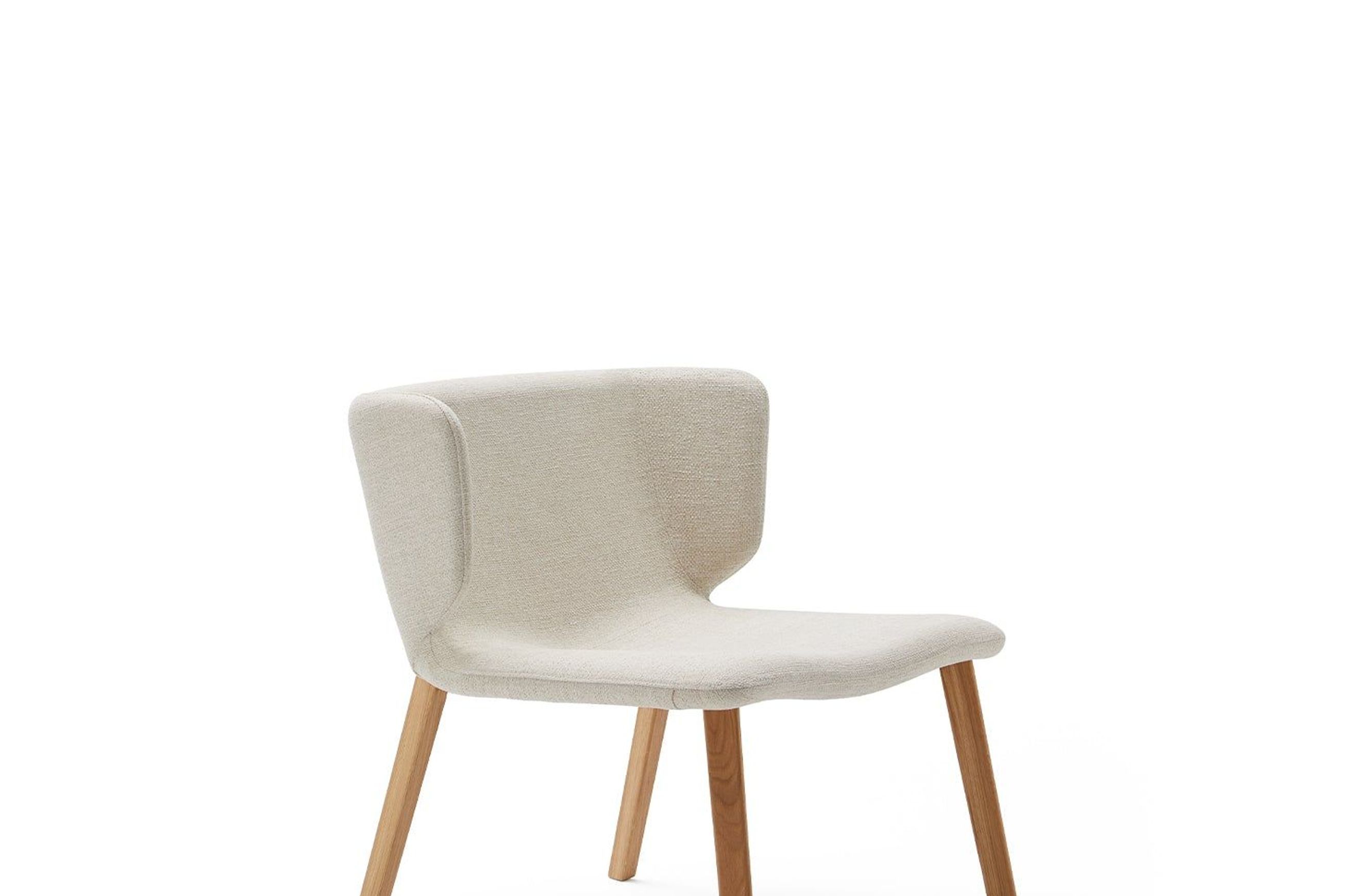Wrapp Armchair - Wooden Base