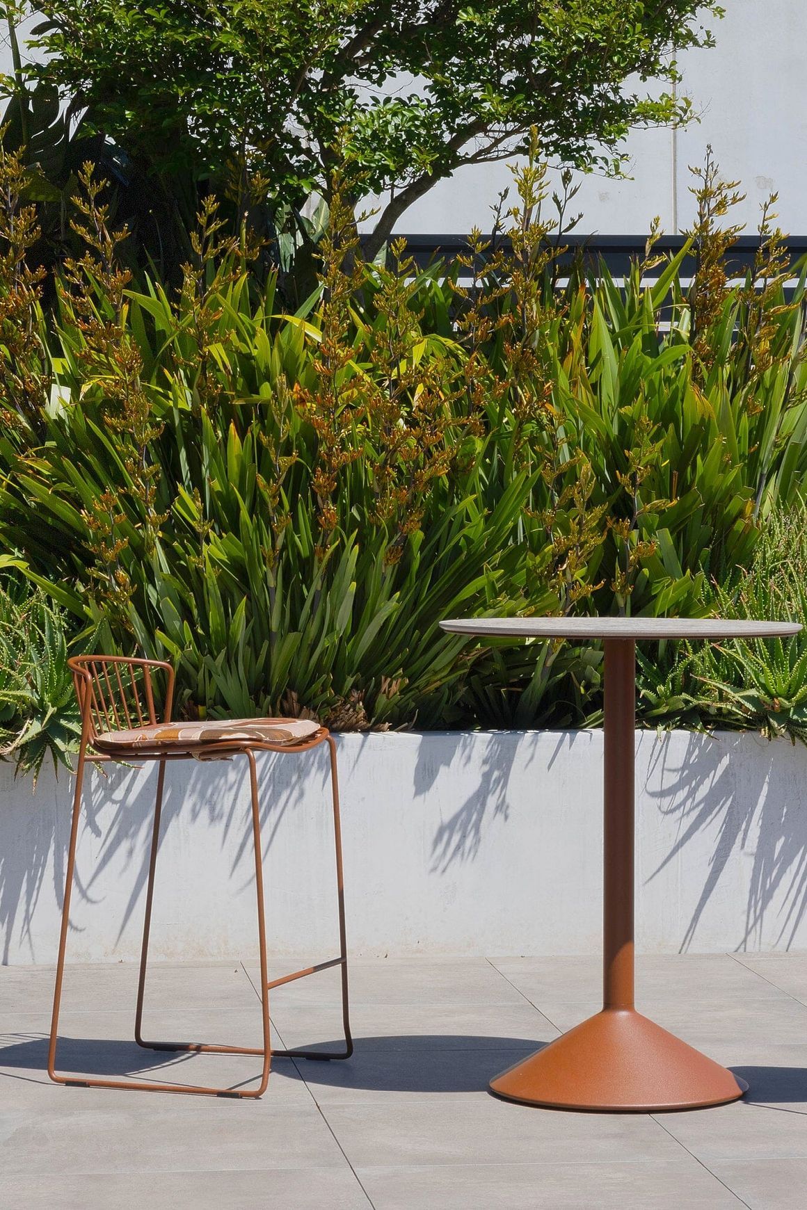 Wye Bar Table
