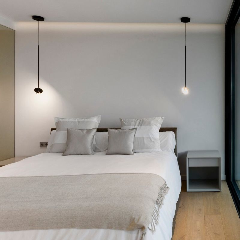 Rolla 1 Light Pendant in Matte Black