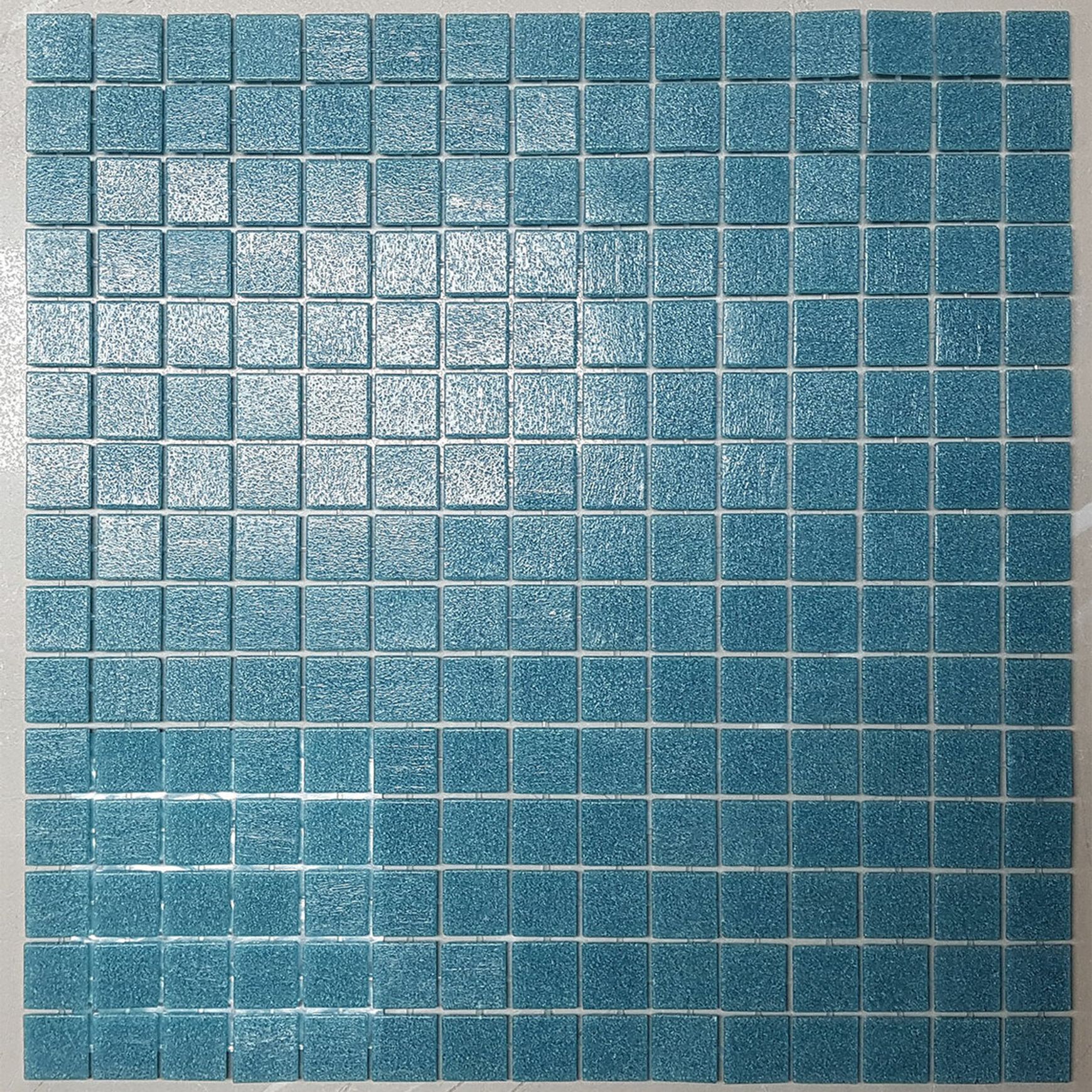 Vetricolor VTC 20.40 Hotmelt Mosaic Tile
