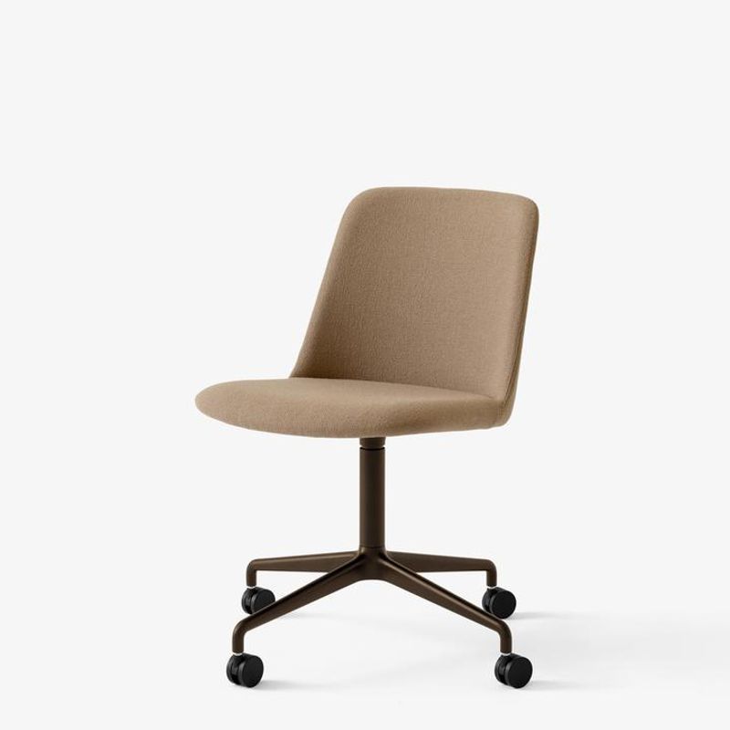 Rely HW23 Chair by &Tradition
