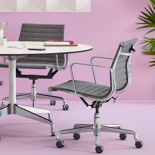 Eames Aluminium Management Chair by Herman Miller