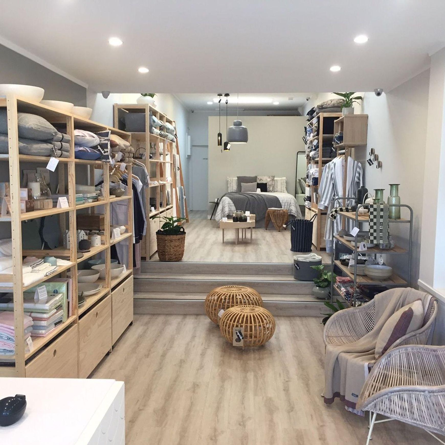 Retail Shelving