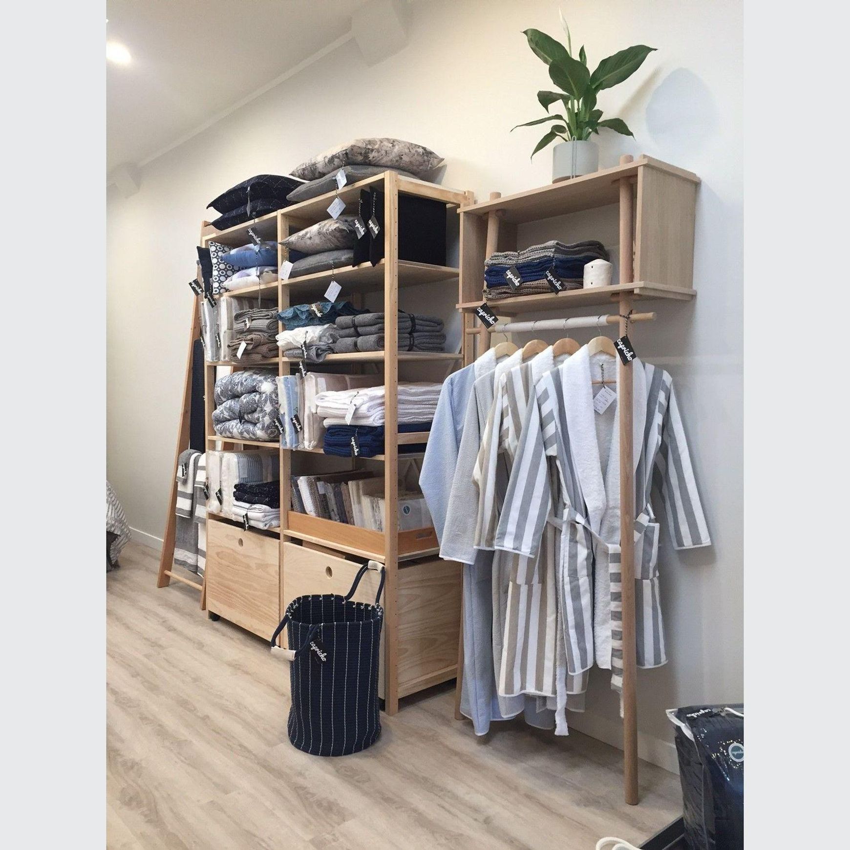 Retail Shelving