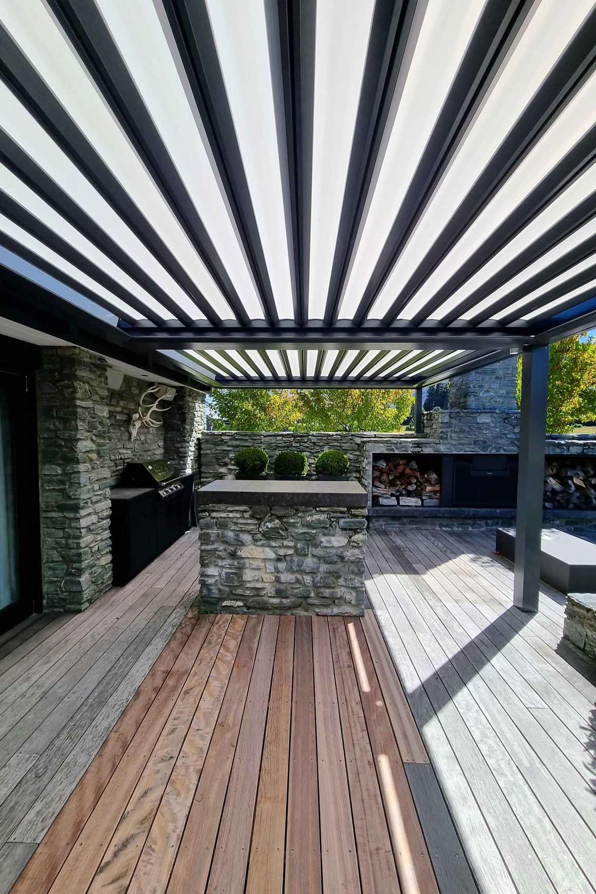 270 Translucent Opening Roof