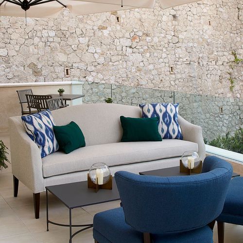 Folie Portette Chair by Coco Wolf