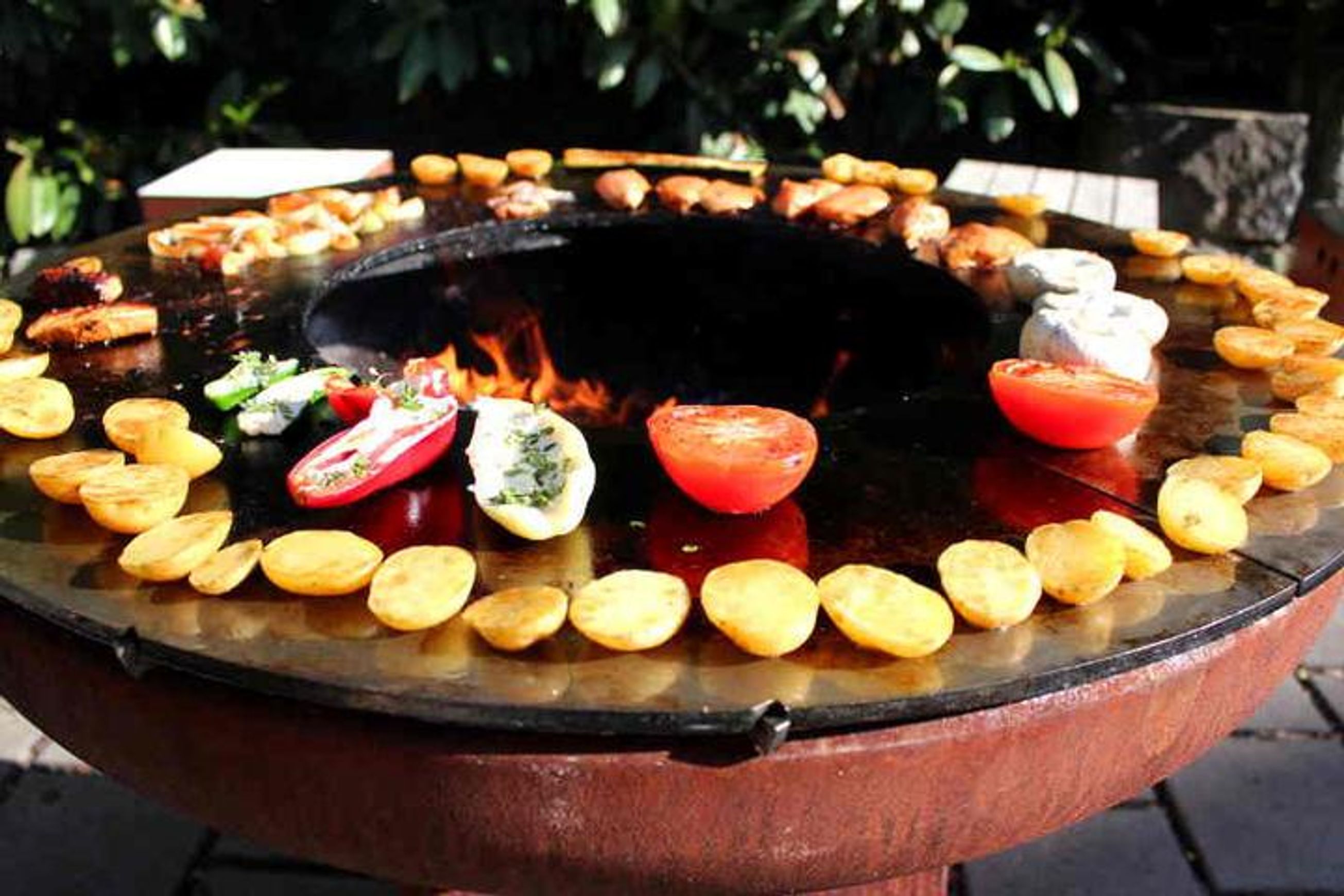 Yagoona Ring Grill BBQ And Goanna Fire Pit 80cm