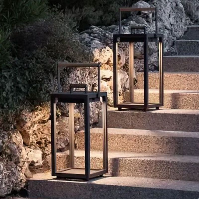 ALBA Outdoor Lamp