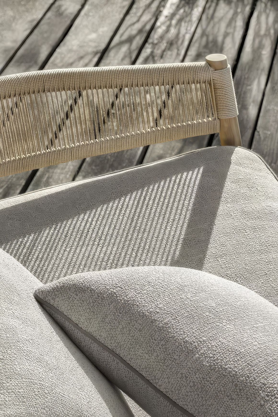 ETHIMO KILT 2-Seater Sofa
