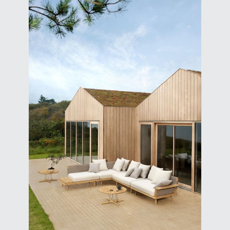 EOOS Embrace Outdoor Series