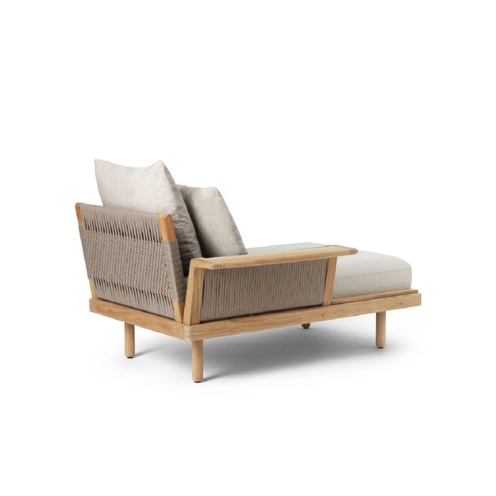 EOOS Embrace Outdoor Series