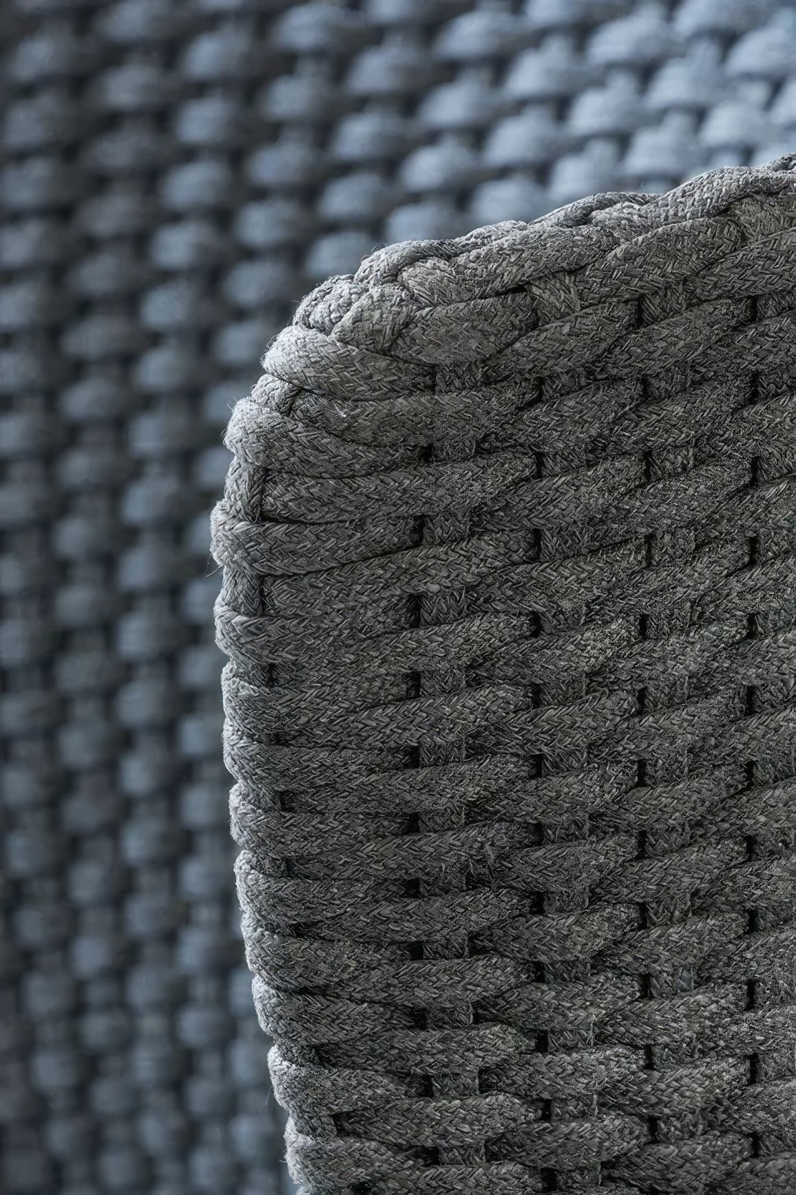 ETHIMO KNIT Rocking Chair