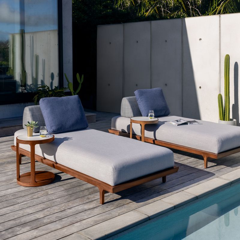 Porto Lounger by Coco Wolf