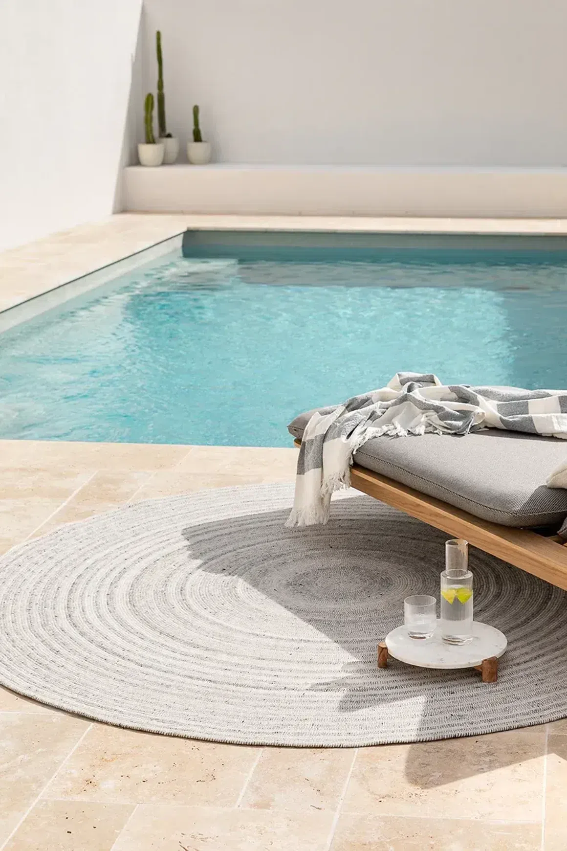 Baya Palm Cove Round Rug - Pumice | Indoor or Outdoor