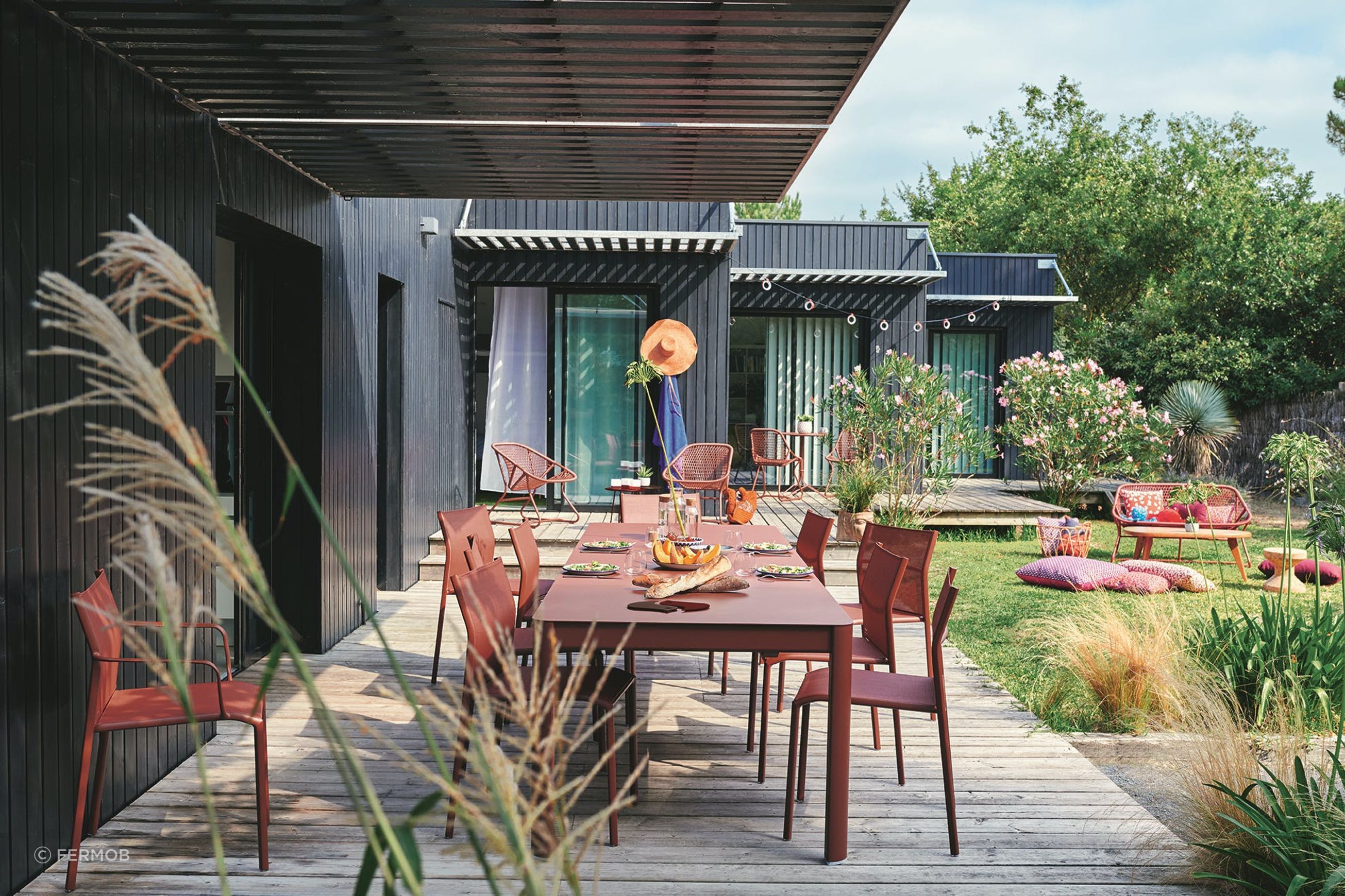 Ribambelle Table - 2 Extensions - 149 to 234cm