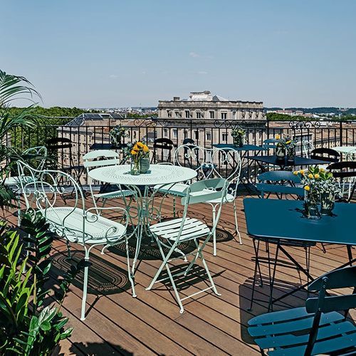 1900 Bench by Fermob