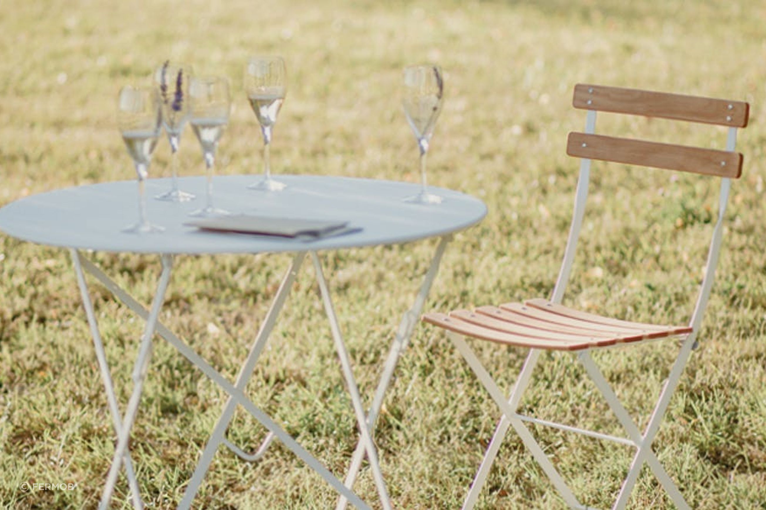 Bistro Table Round 77cm