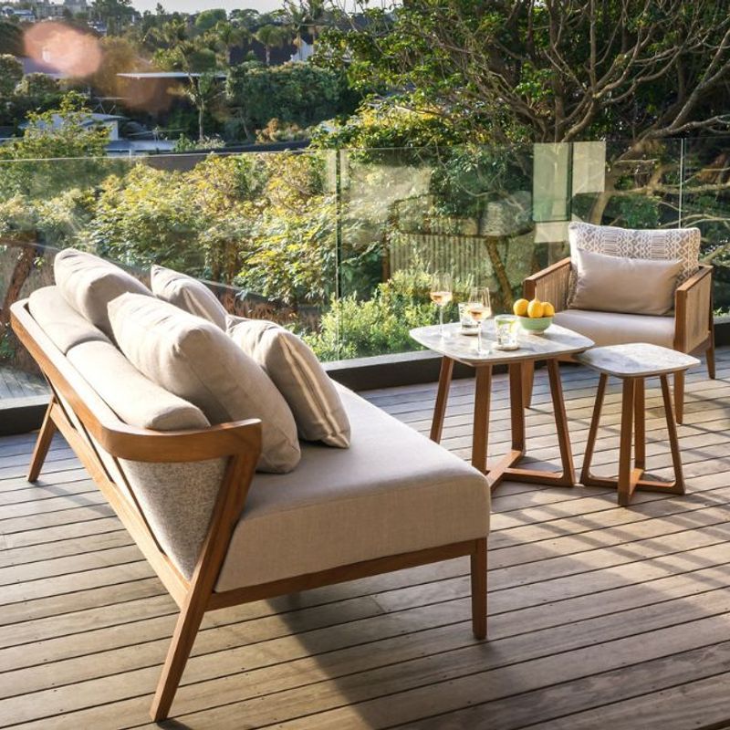 Porto Bench by Coco Wolf