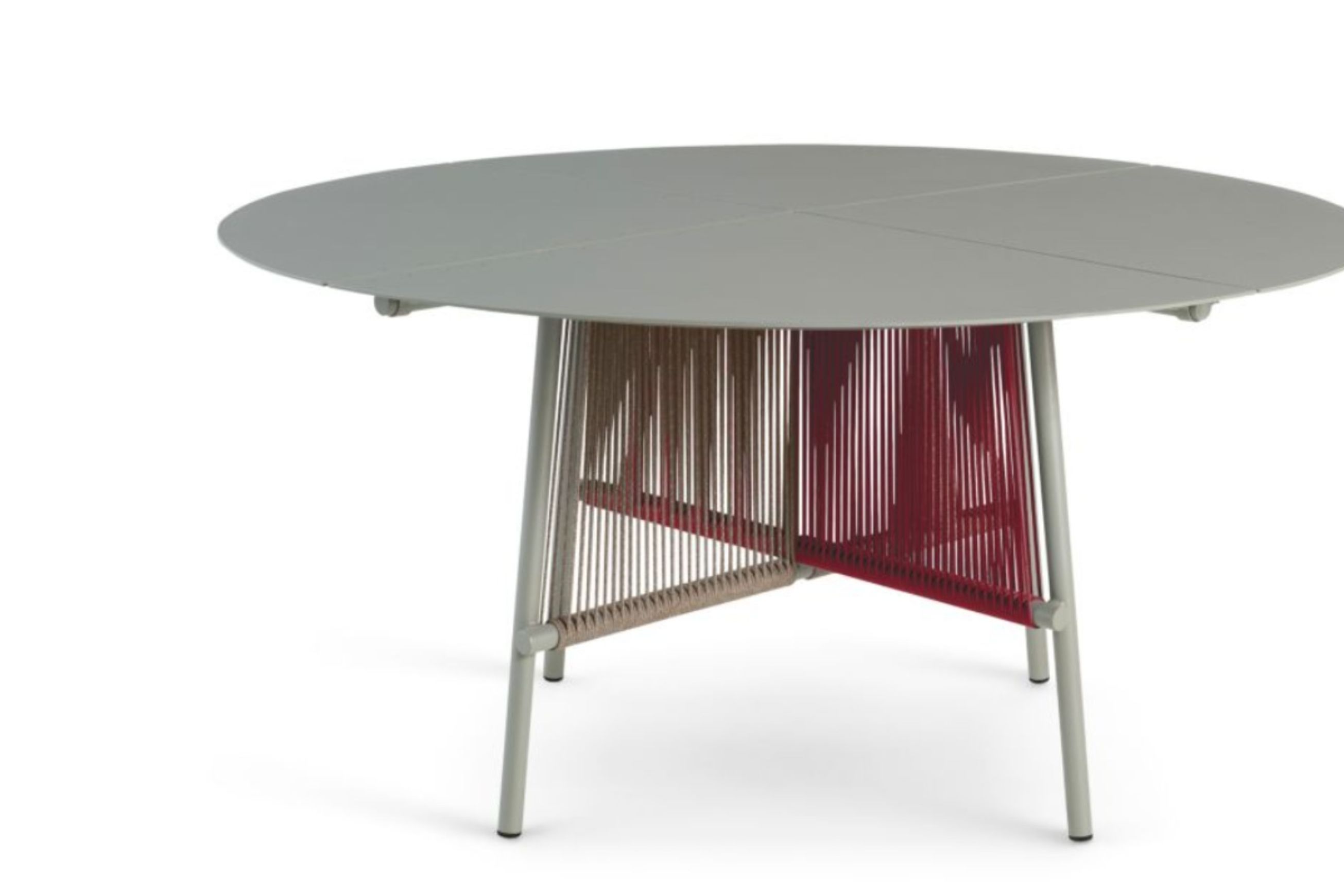 Traveler Corde Dining Table