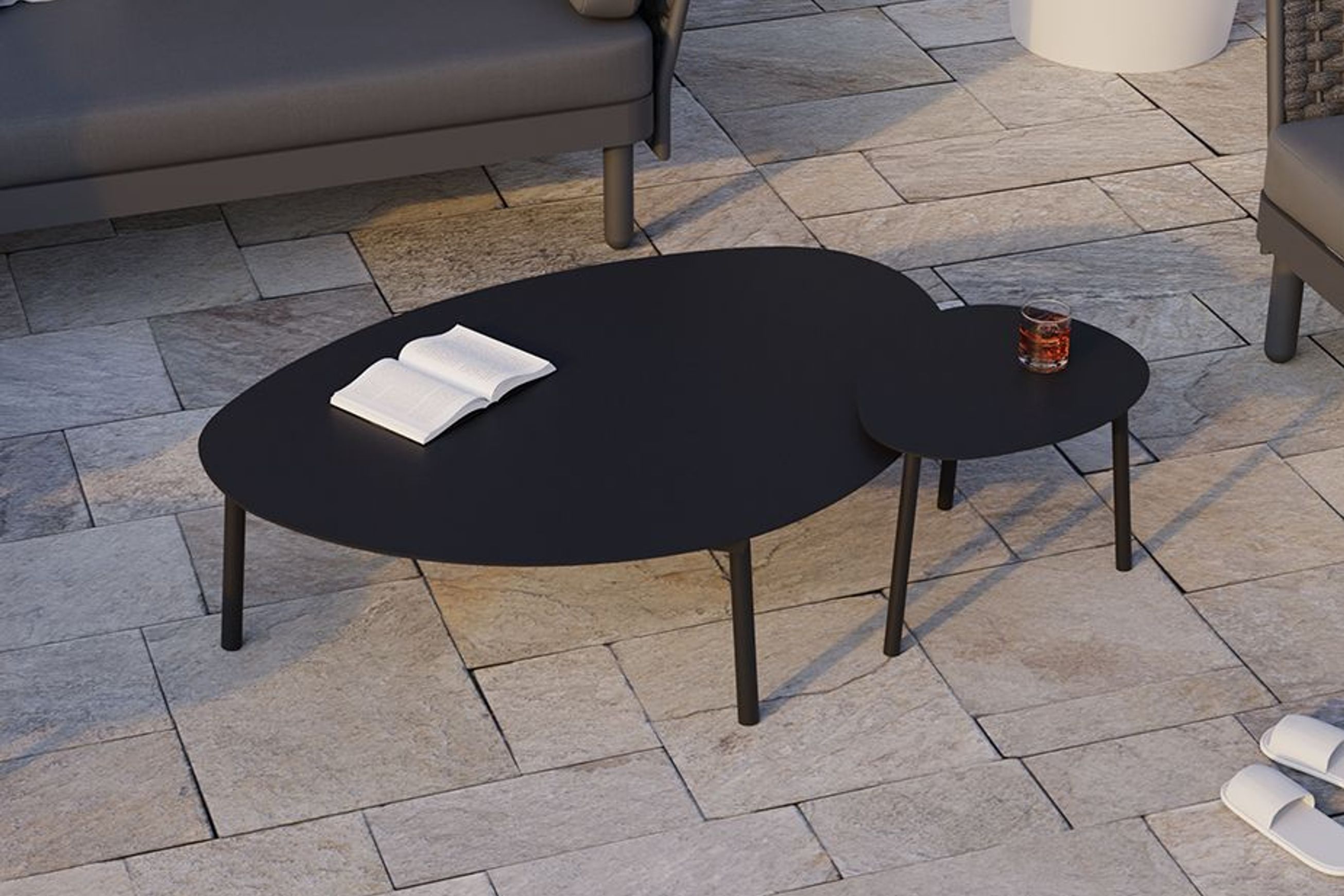 Cetara Side Table - Outdoor - Black