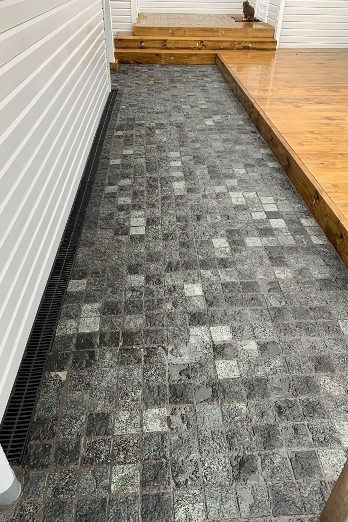 Black Granite | Paving