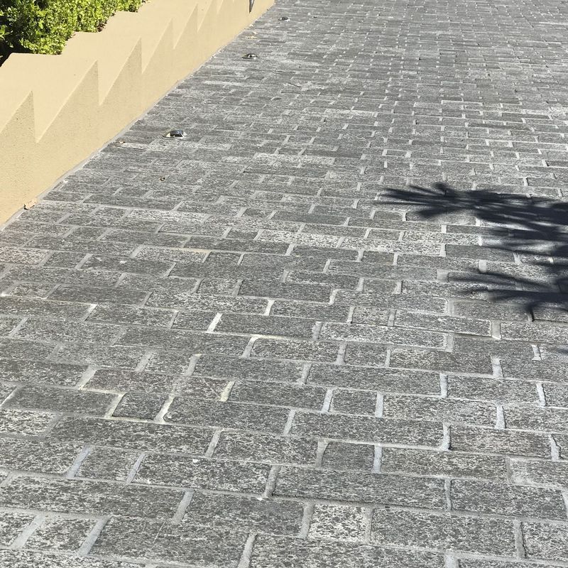 Charcoal Granite Rectangle Cobblestones