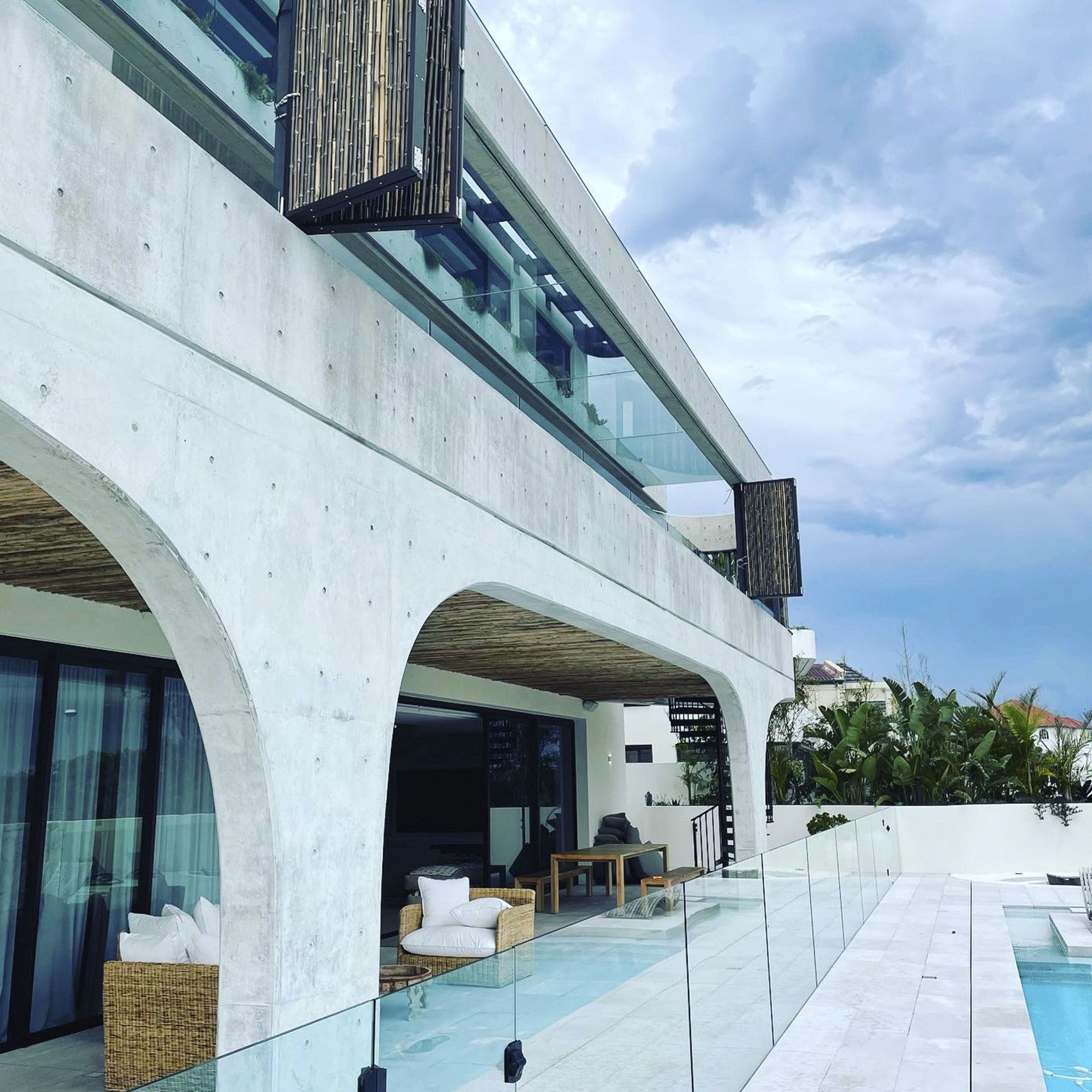 Luna Chiaro Limestone