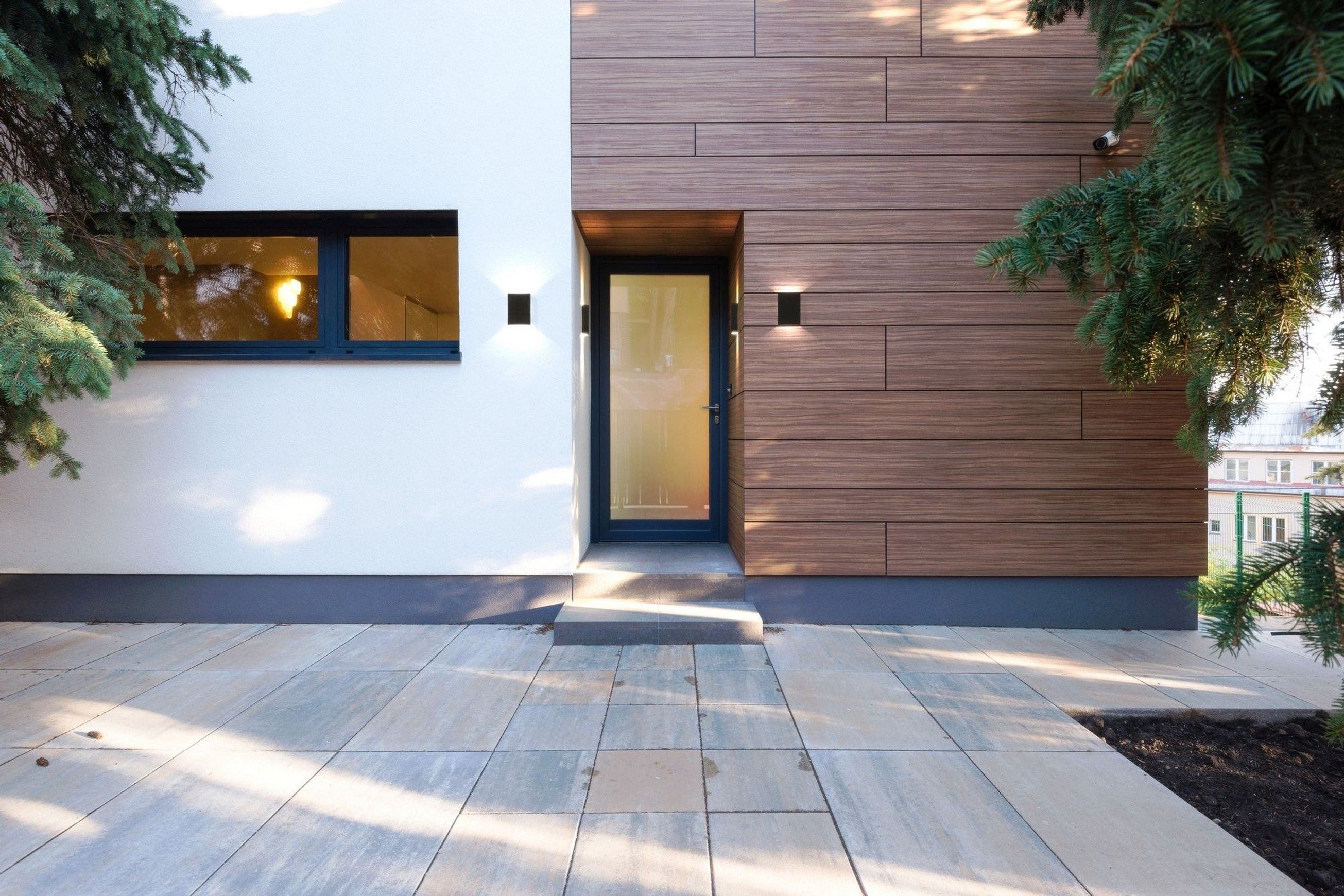 Fold 15 Outdoor Wall Light