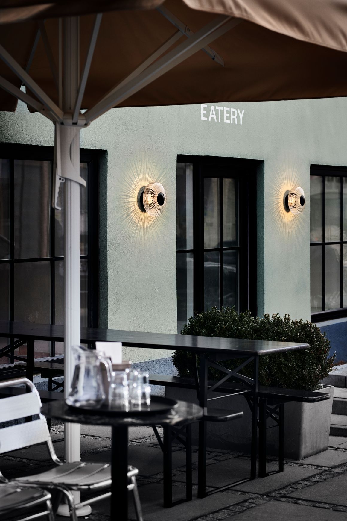 New Wave Optic Outdoor Wall Light
