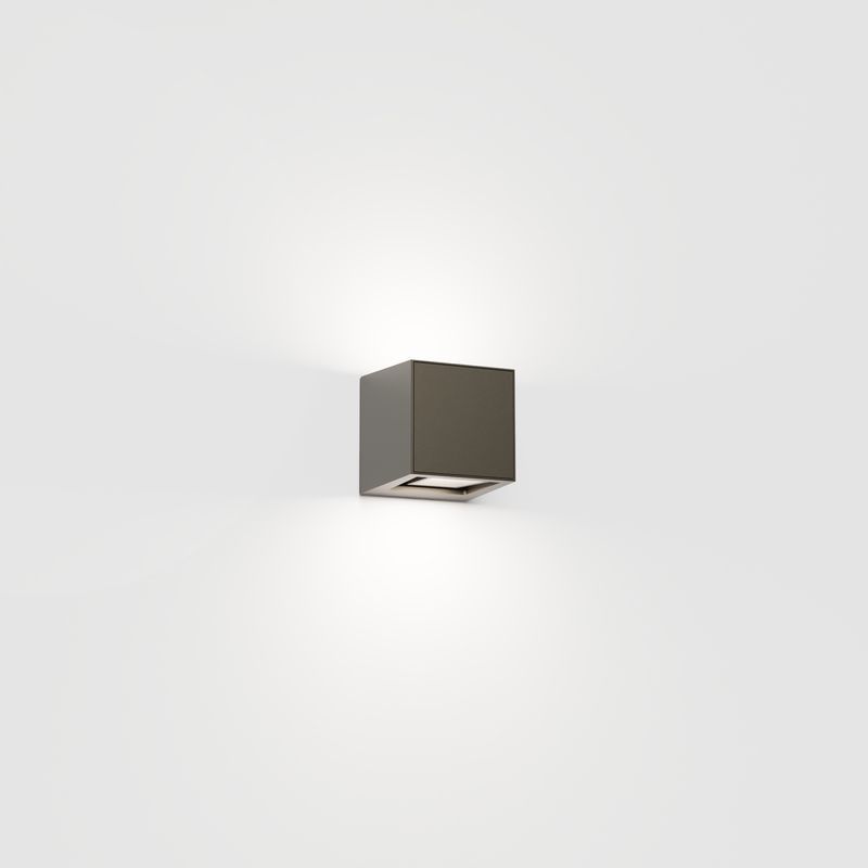 Gap Q Outdoor Wall Light