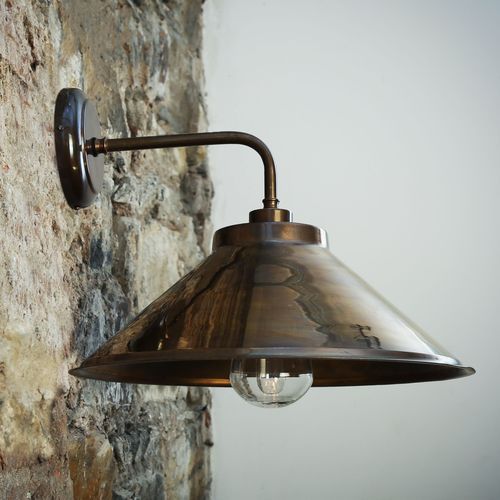 Nerissa Outdoor Wall Light