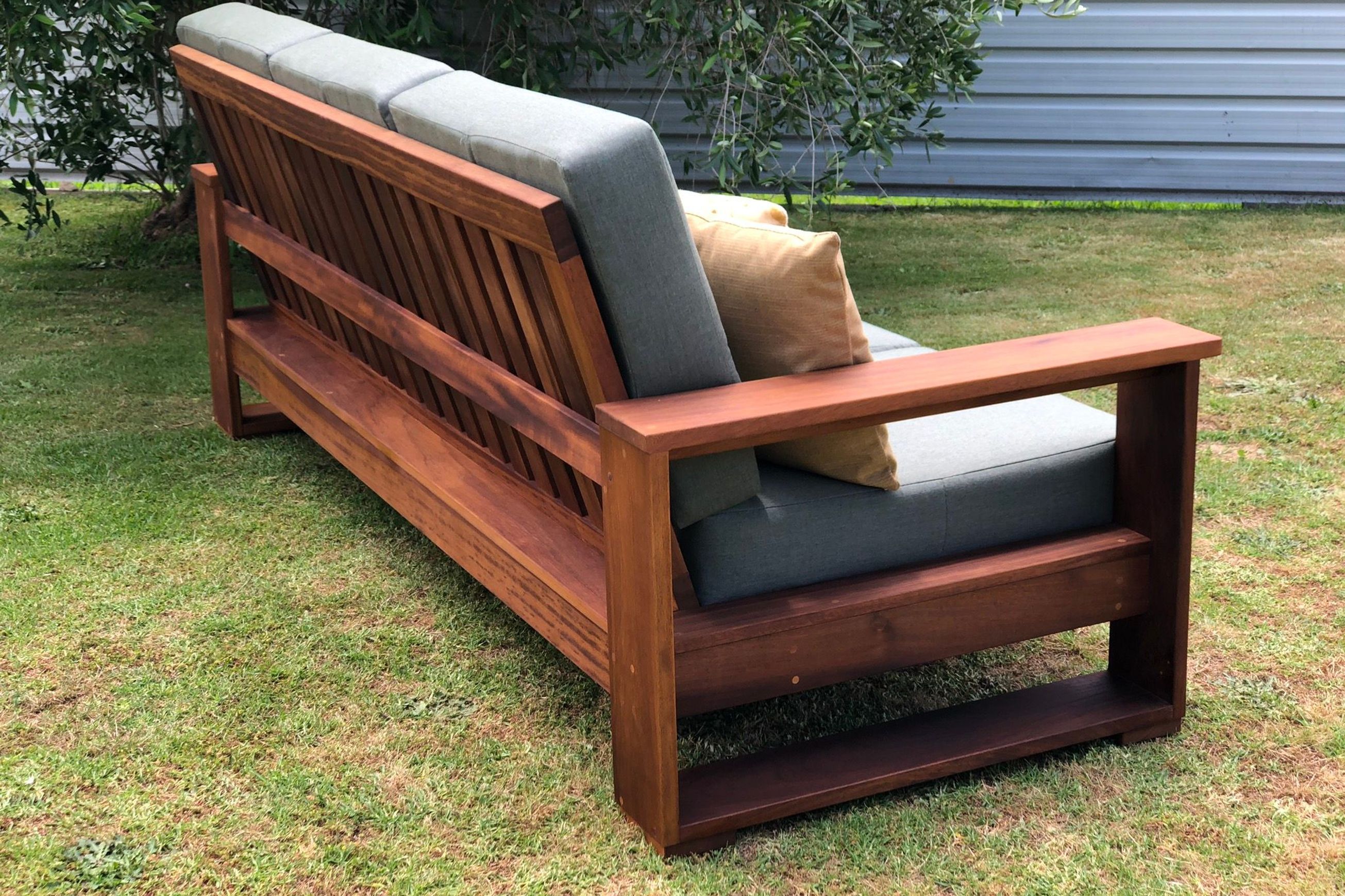 Lounge Sofas - 3 Seater