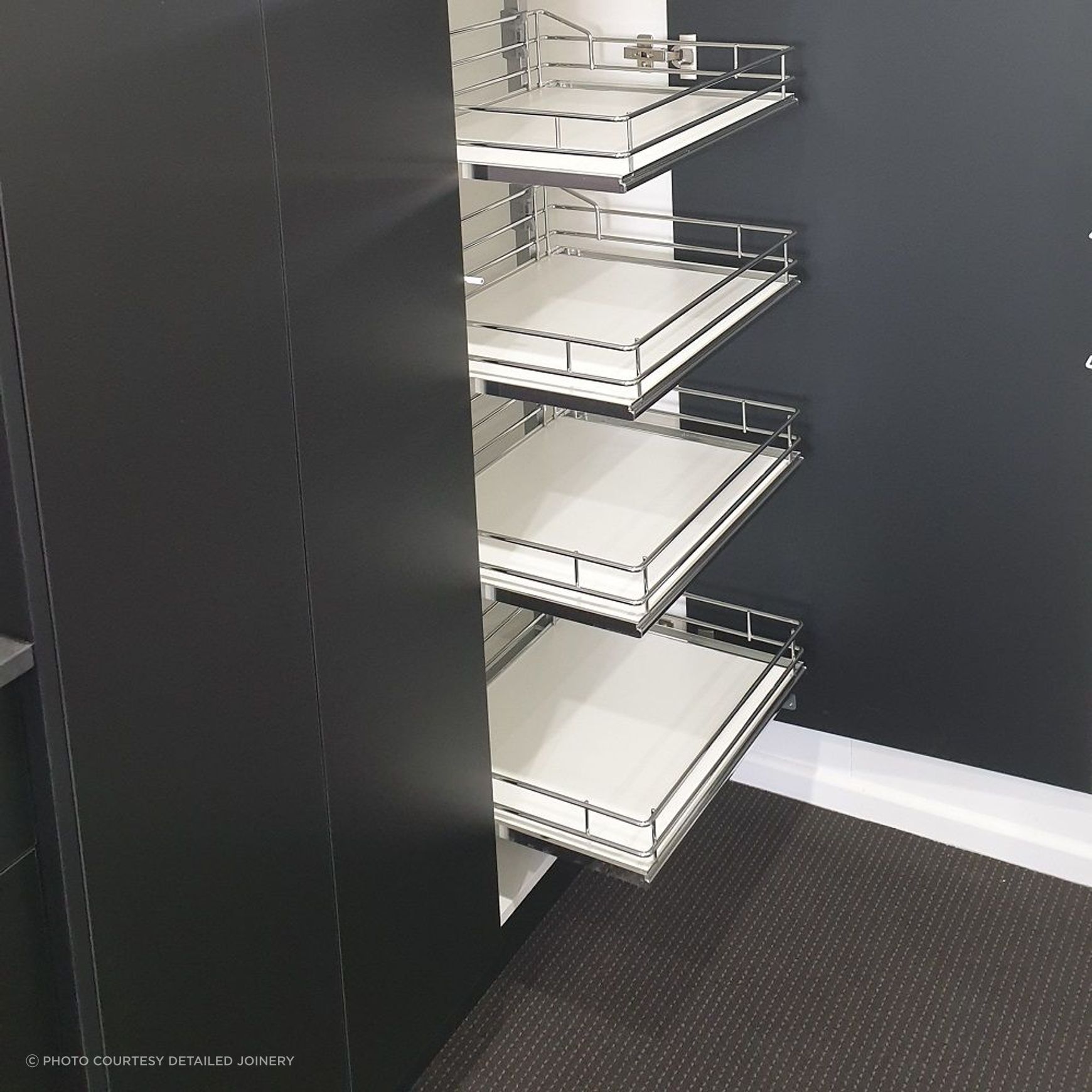 VS TAL Gate Pantry