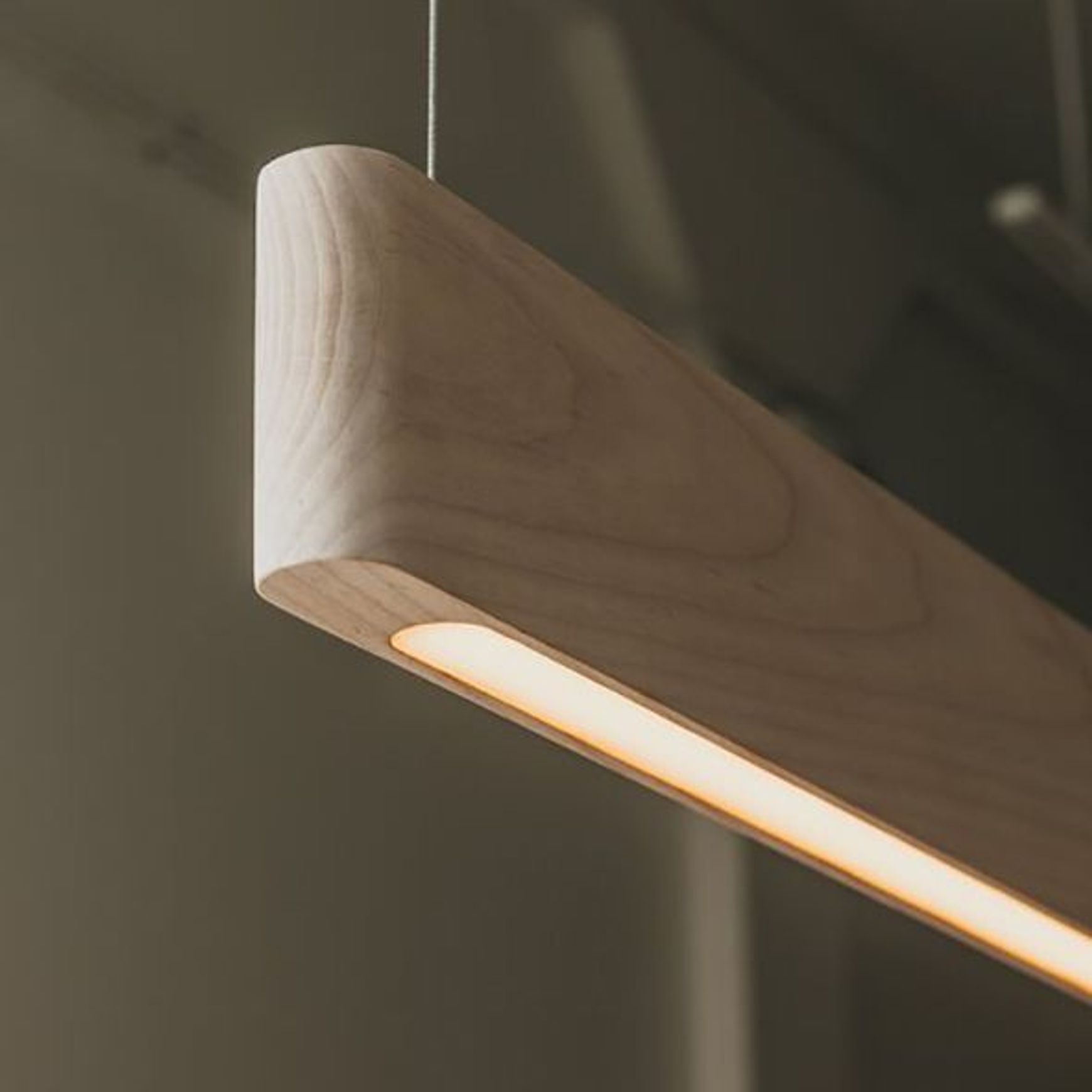Timber Pendants LED