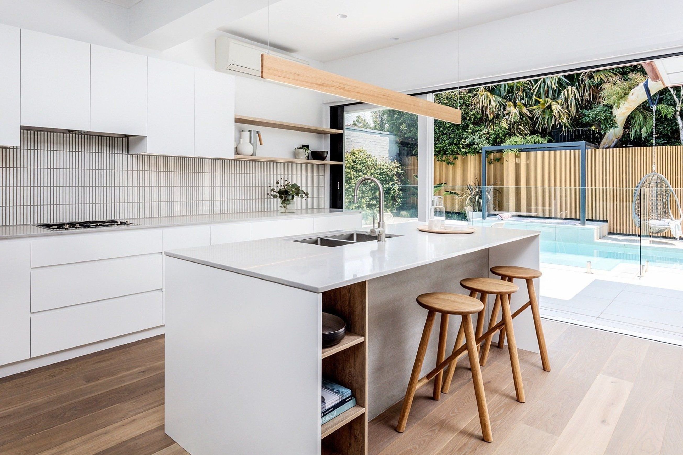 Timber Pendants LED