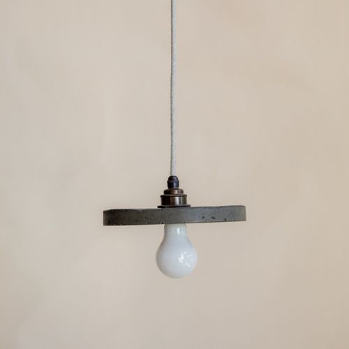 Loman Pendant