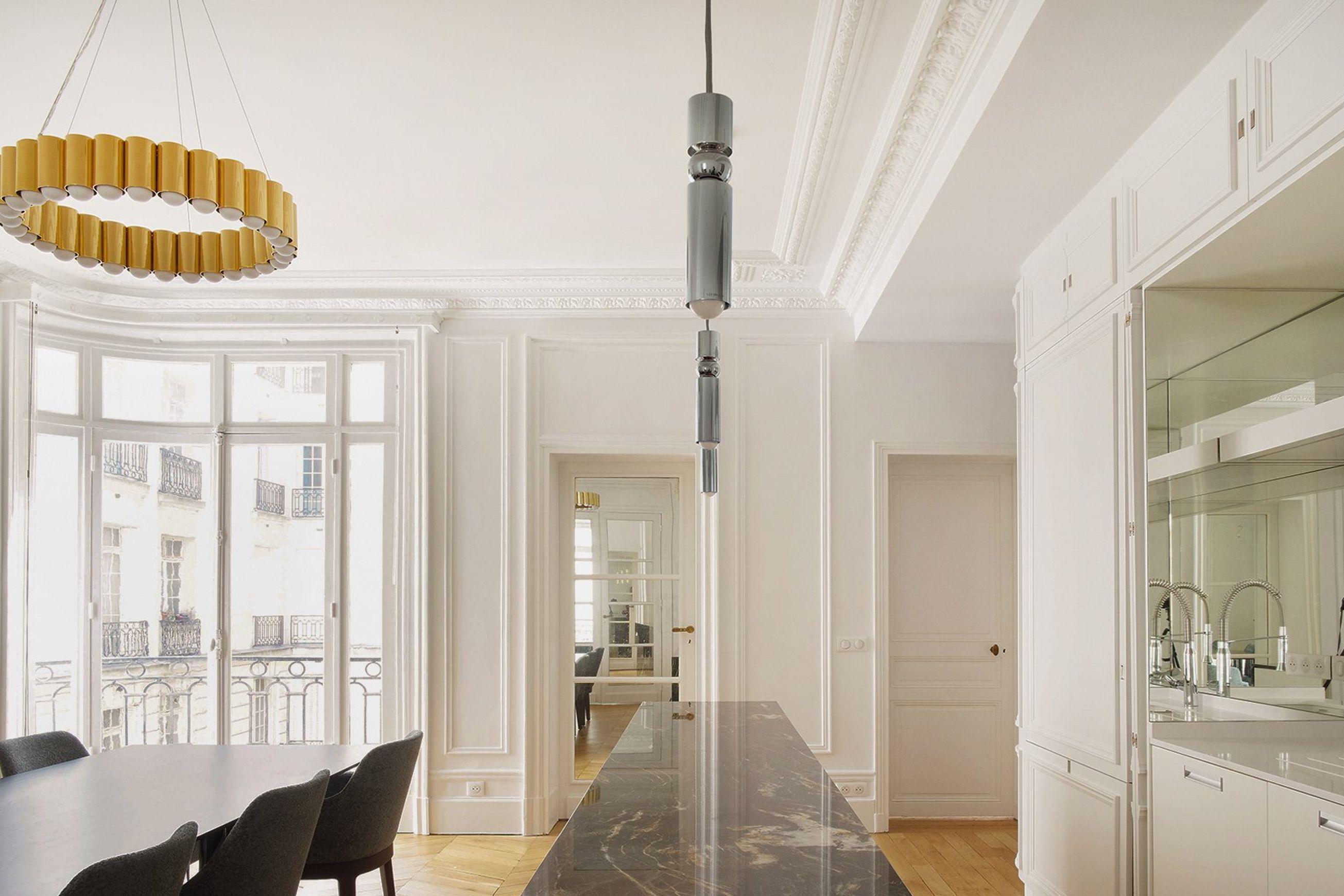 Fulcrum Light - Polished Gold