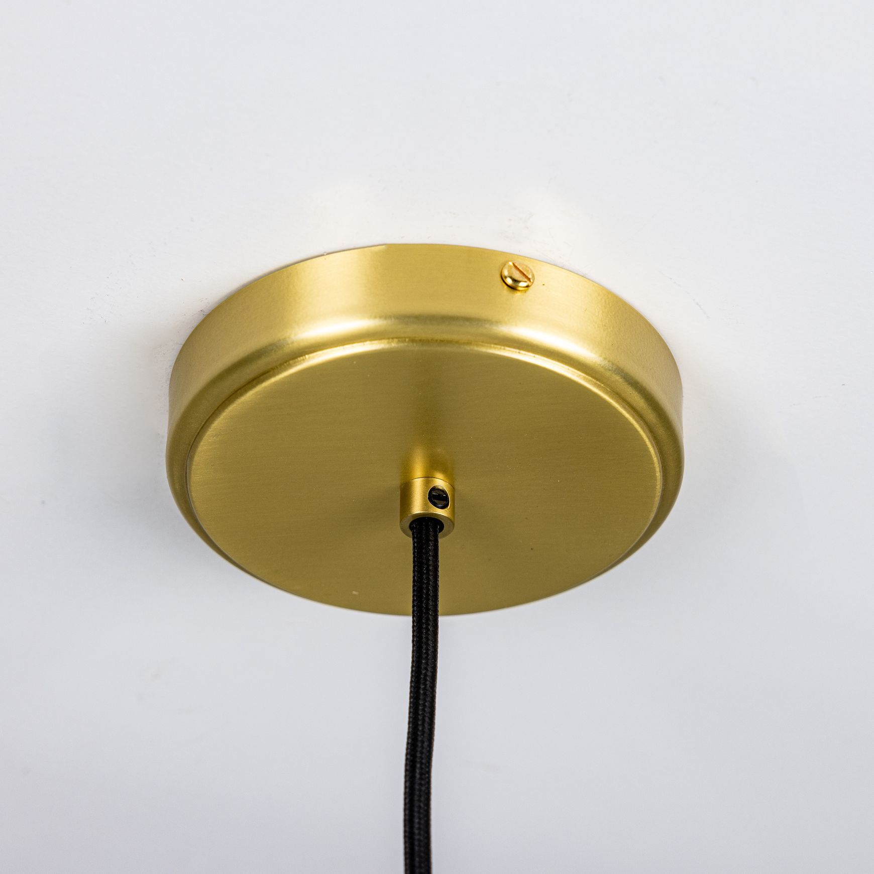 Rivale Pendant Light