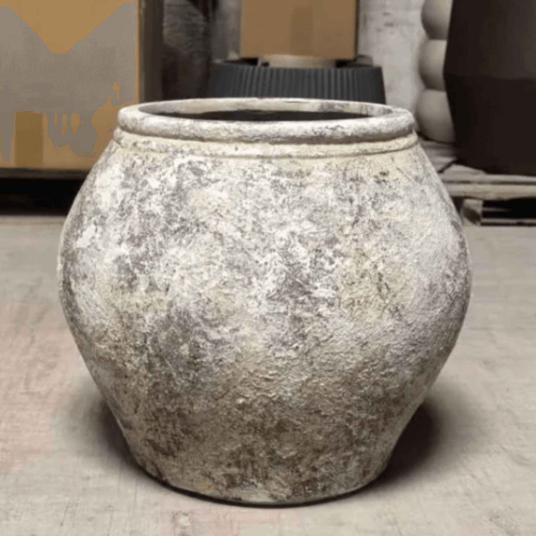 Poise Planter