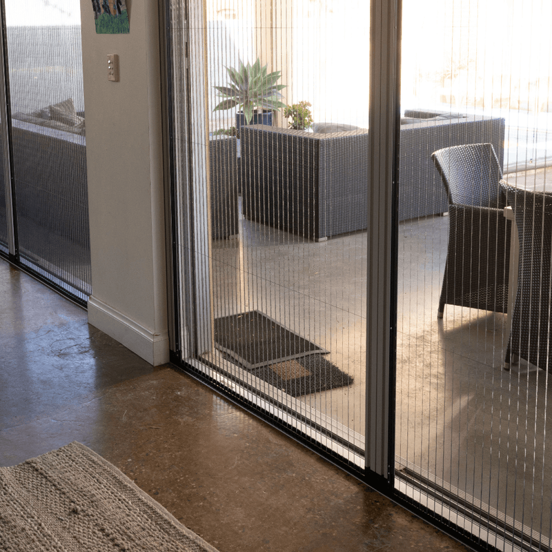 Retractable Flyscreen : Stacker door