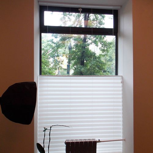 Deluxe Colby Blinds